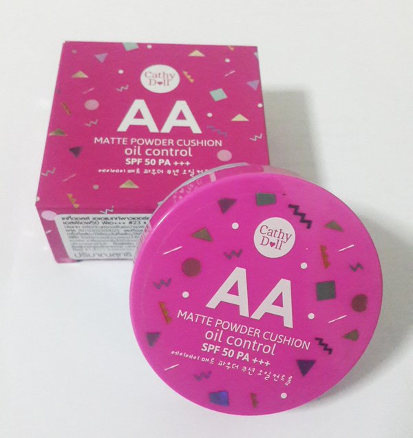 Cathy Doll AA Matte Powder Cushion Oil Control SPF50 PA+++ #21 Light Beige 15 gr. Thailand-work-detail-aa-cushion